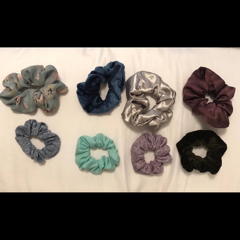 assorted scrunchies